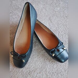 Vionic Klara Cap Toe Ballet Flats, Black sz 8.5